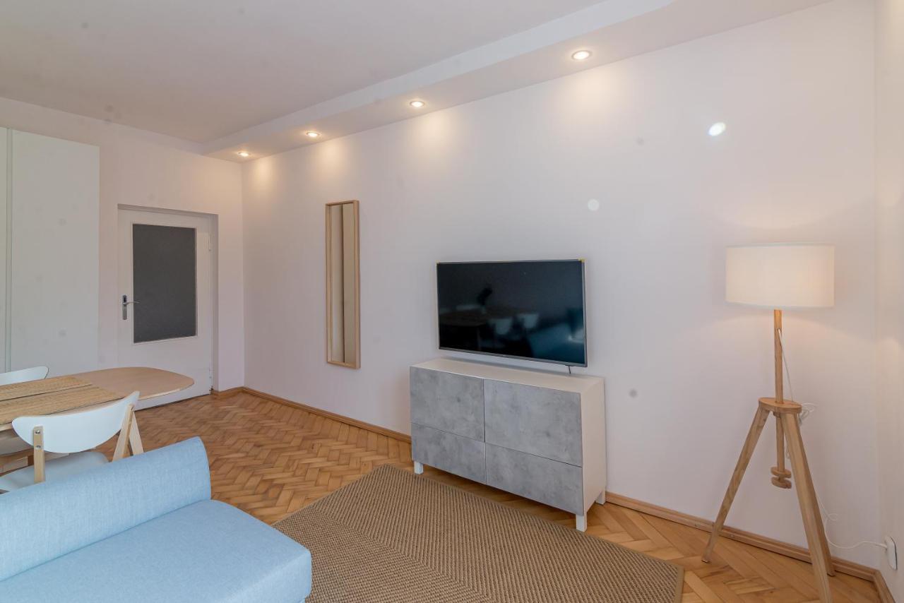 Gdynia Sleeps Apartment Exterior photo